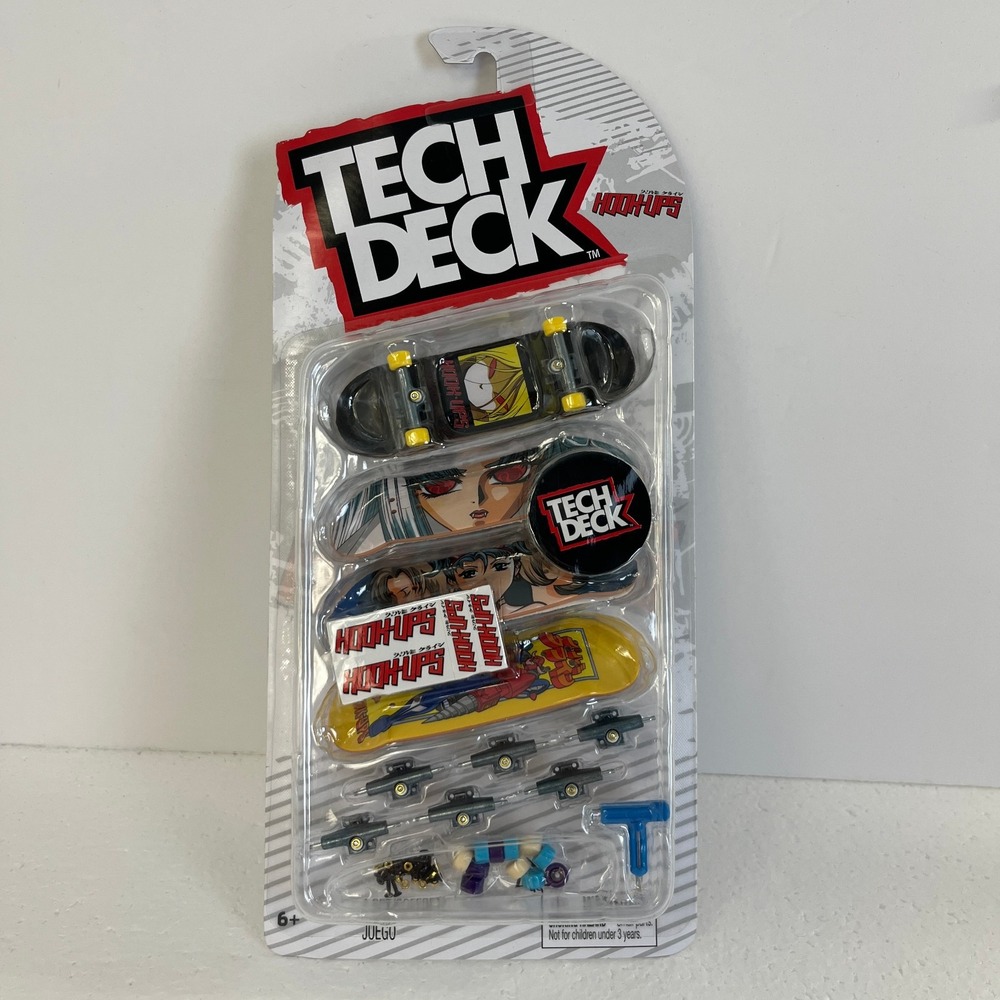 Tech Deck 4 Pack Hook-Ups Anime Girl‎ Robot Fingerboard Skateboard